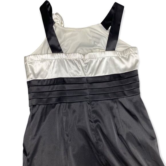 NW Collections Satin Cocktail Dress - Picture 6 of 8